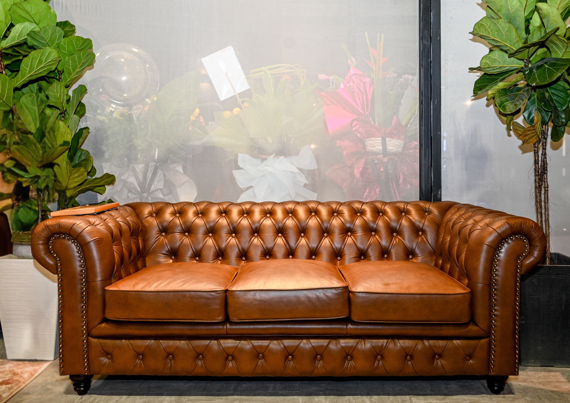 Isella Sofa